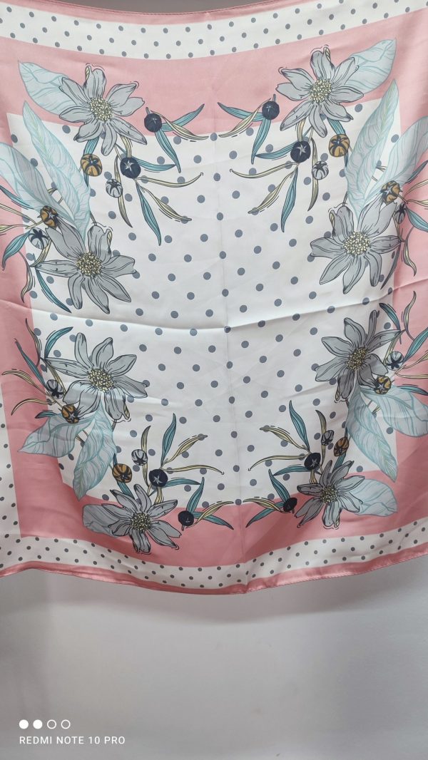 PAÑUELO FLOR