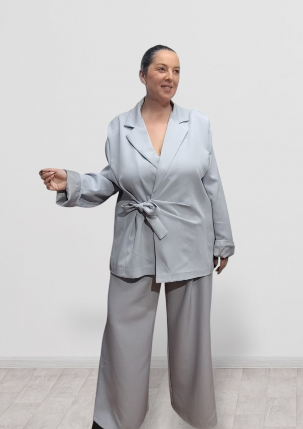 TRAJE DE CHAQUETA