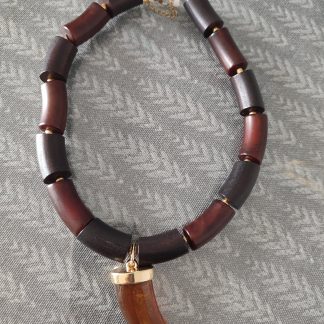 COLLAR CUERNO