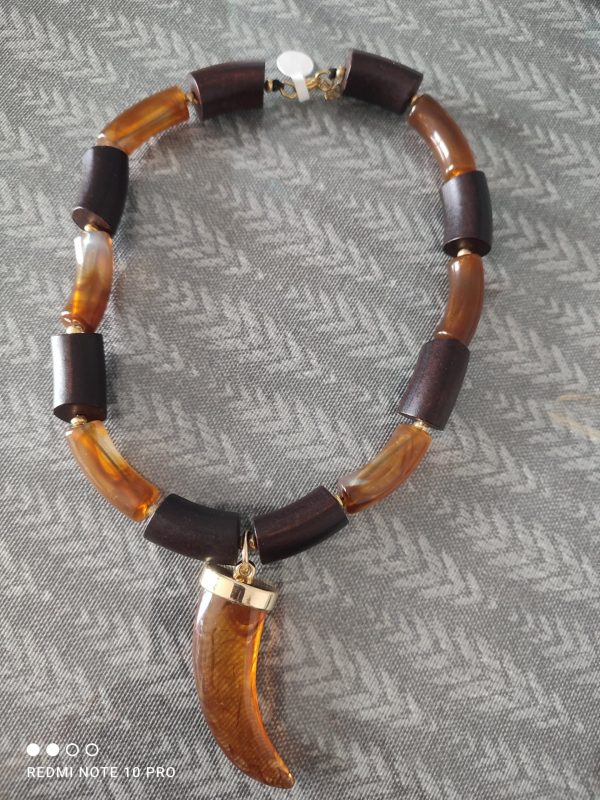 COLLAR CUERNO