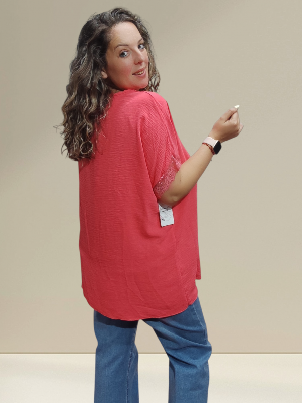 CAMISETA ENCAJE