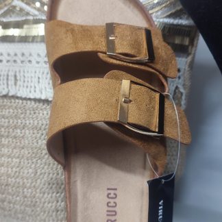 SANDALIAS