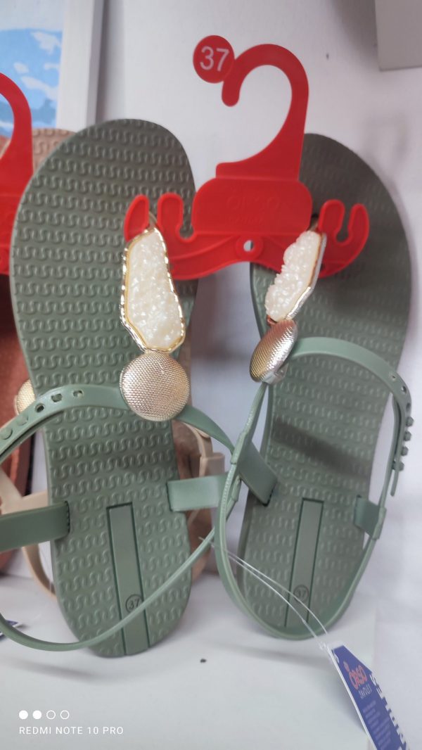 2026/06/1000537570-scaled.jpg CHANCLAS ISPA